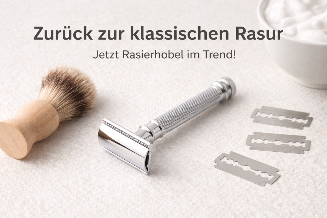 Rasierhobel, Rasierklingen und ein Rasierpinsel. Darüber die Überschrift: "Zurück zur klassischen Rasur - Jetzt Rasierhobel im Trend"